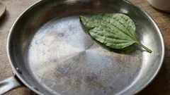 Como recuperar uma frigideira em 5 minutos: um método caseiro simples para restaurar as propriedades antiaderentes