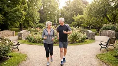 O que realmente ajuda a manter-se ativo após os 65 anos: 4 tipos de exercício comprovados